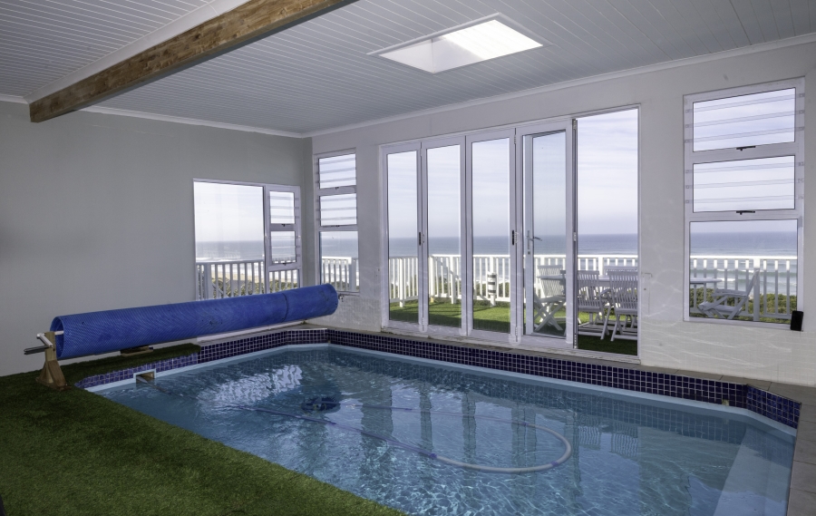11 Bedroom Property for Sale in West Beach Eastern Cape